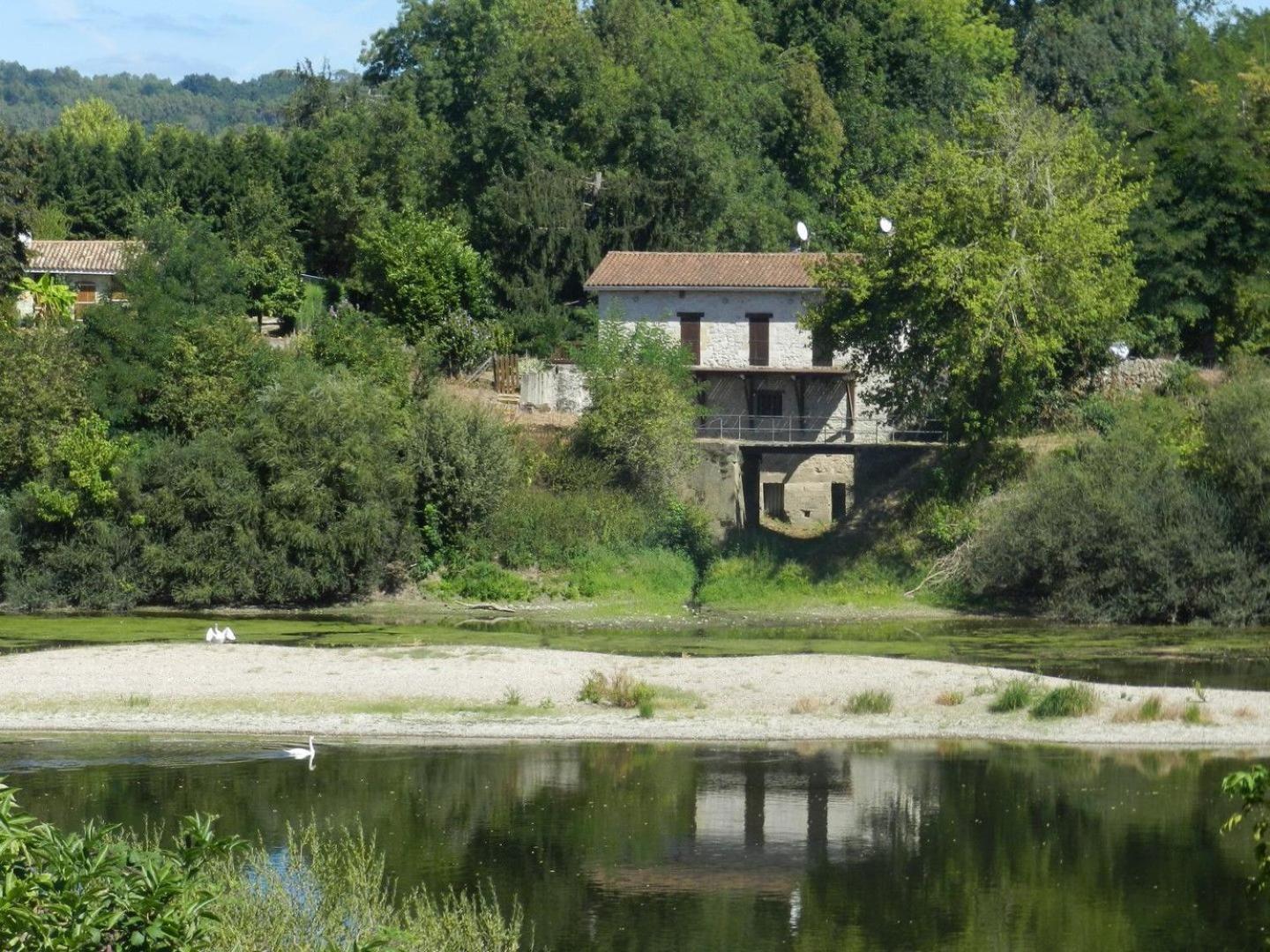Chambres Et Gites Les Deux Chenes Pres De Bergerac Le Fleix Εξωτερικό φωτογραφία